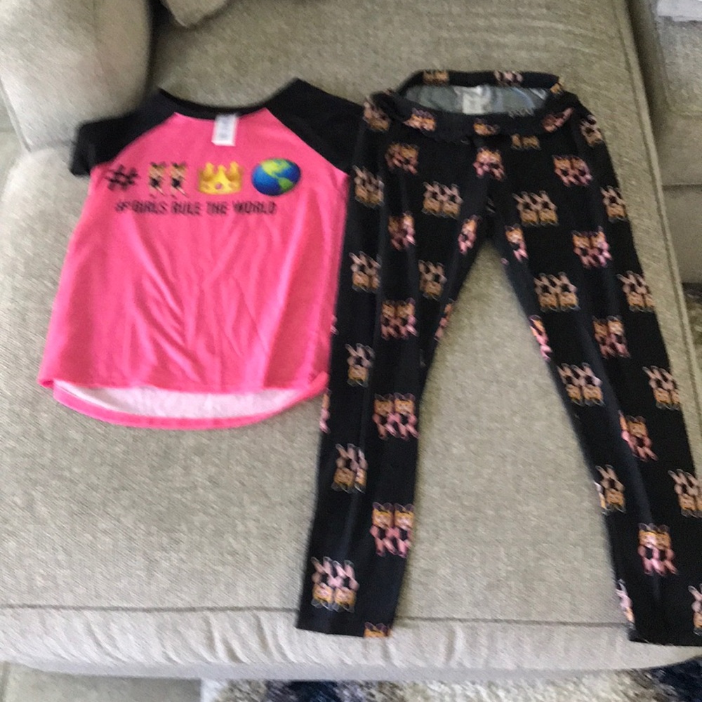 The Children’s Place Girl’s Rule the World Pajamas